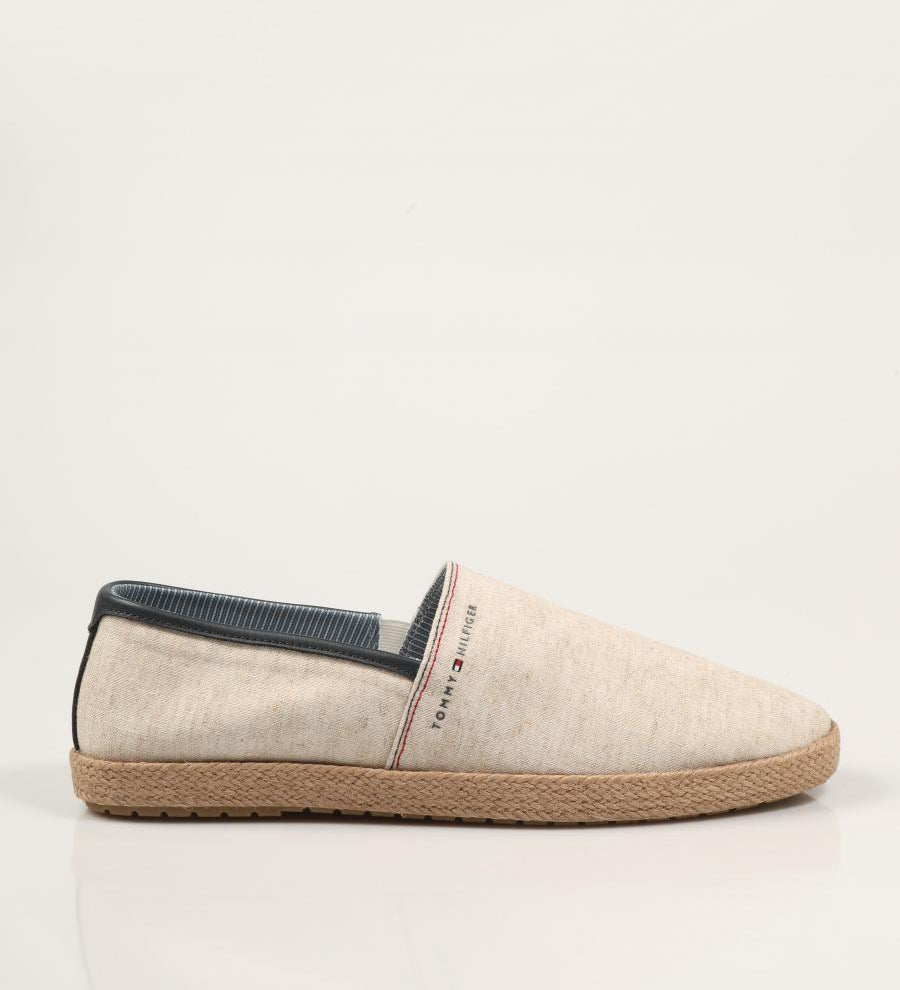 ESPARDEÑAS TOMMY HILFIGER CHAMBRAY ESPADRILE en color Beige