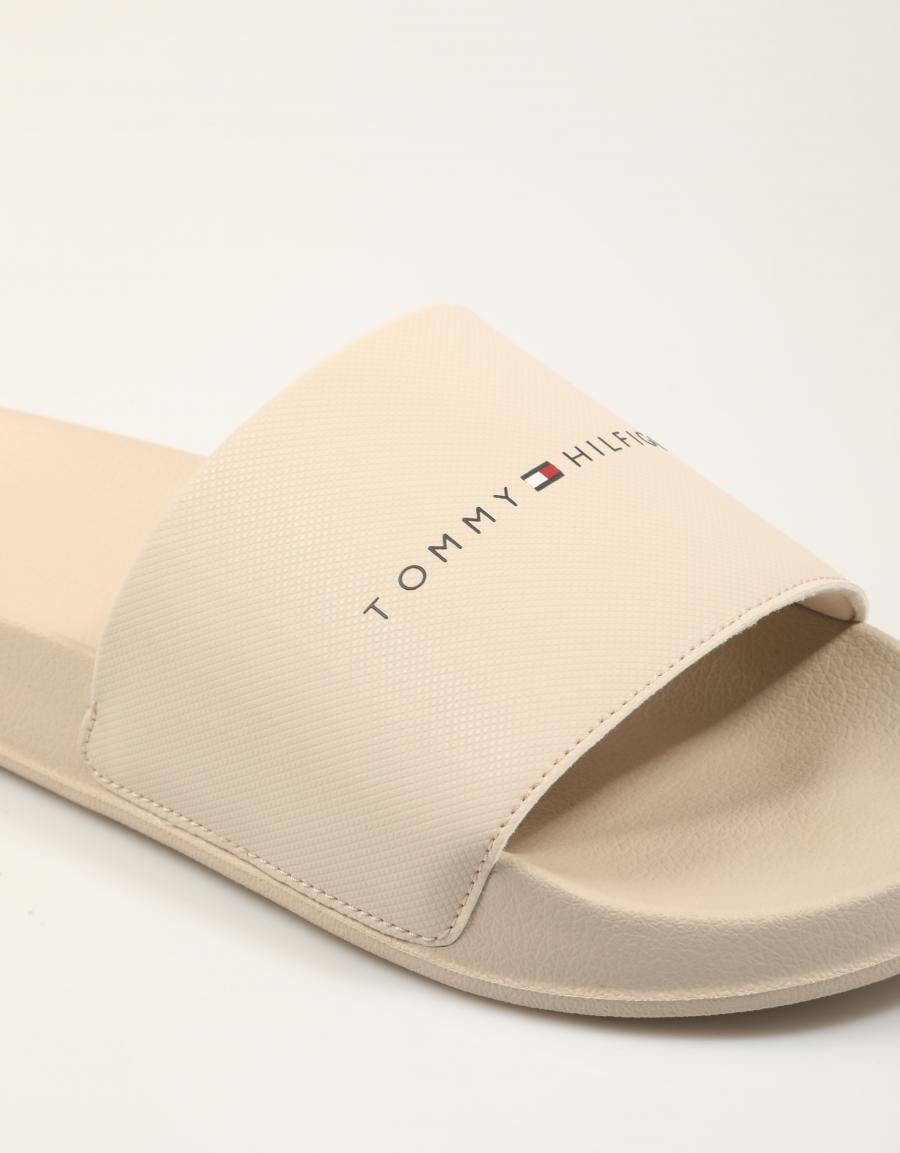 CHANCLAS TOMMY HILFIGER POOL SLIDE en color Beige