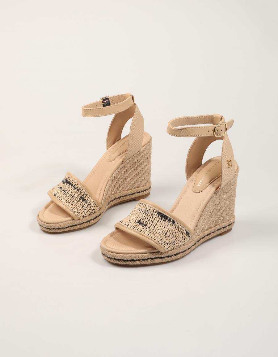 SANDALIAS TOMMY HILFIGER HIGH WEDGE ESPAD RAFFIA en color Beige