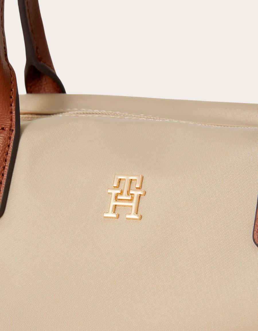 BOLSO TOMMY HILFIGER POPETE MINI TOTE en color Beige