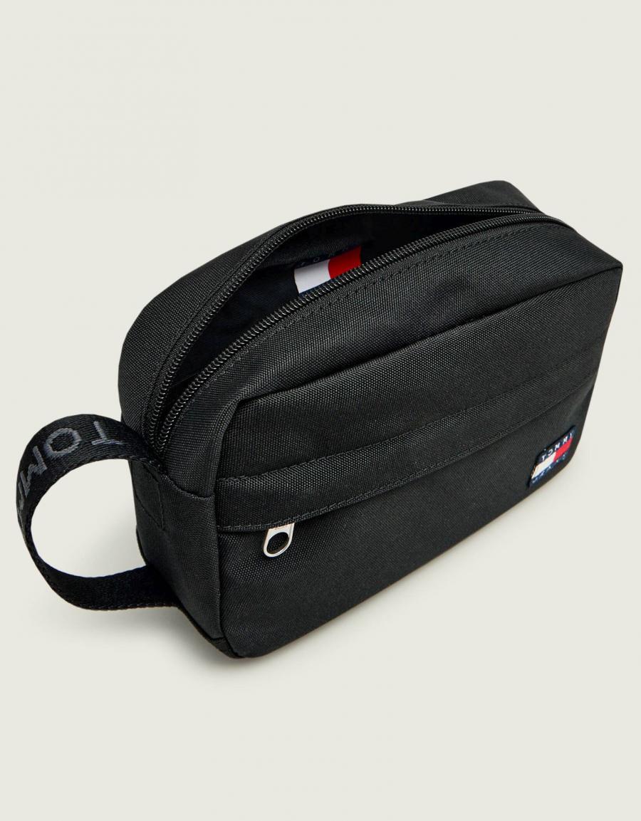 NECESER TOMMY HILFIGER TJM ESS DAILY WASHBAG en color Negro