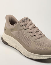 ZAPATILLAS SKECHERS SLIP INS BOBS SPORT en color Taupe