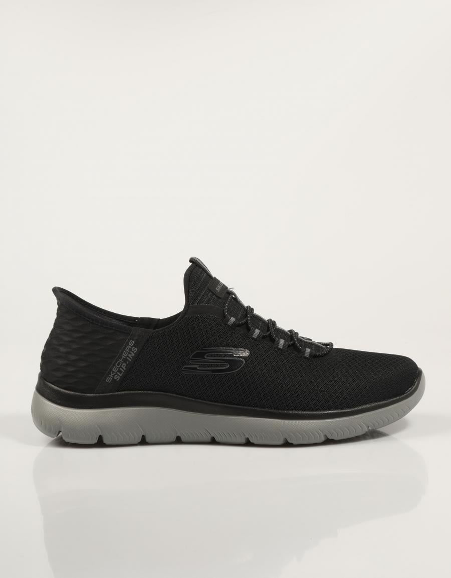 ZAPATILLAS SKECHERS SLIP INS SUMMITS en color Negro