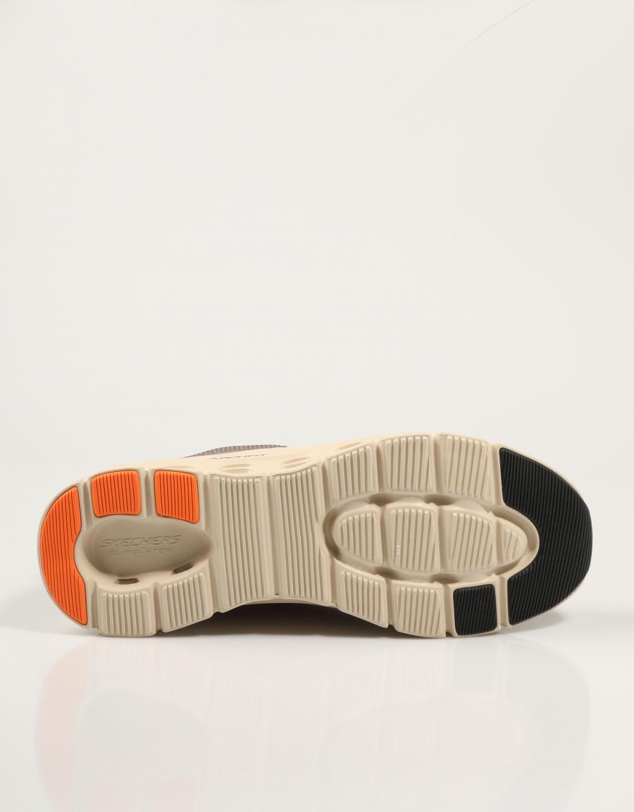 ZAPATILLAS SKECHERS SLIP INS ARCH FIT GLIDE STEP en color Taupe