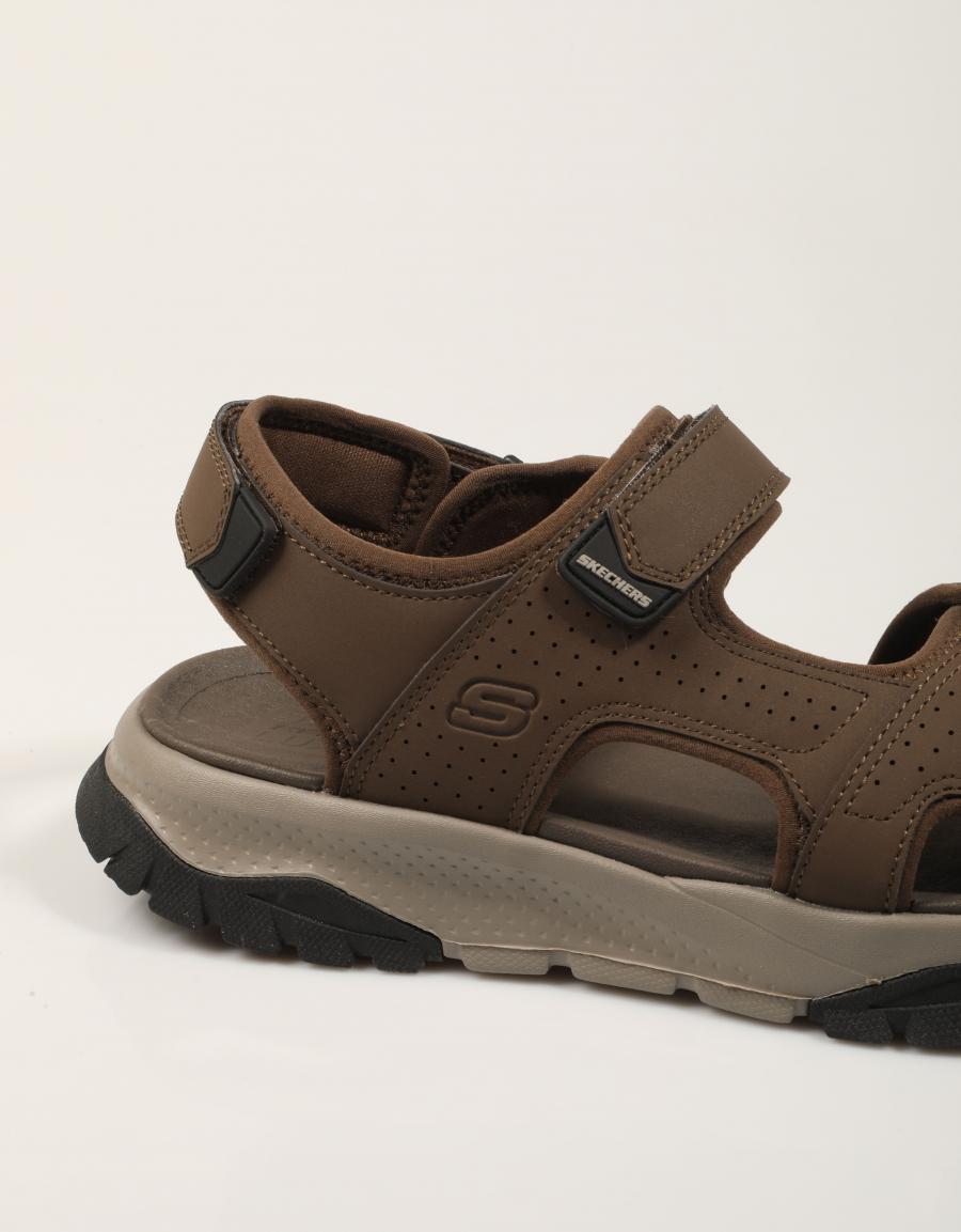 SANDALIAS SKECHERS WAGNER en color Marron
