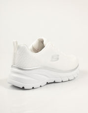 ZAPATILLAS SKECHERS FASHION FIT 2 0 en color Blanco