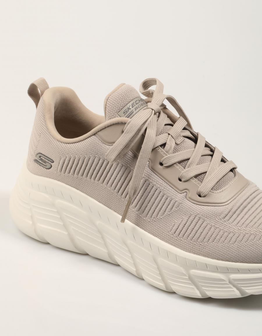 ZAPATILLAS SKECHERS BOBS SPORT B FLEX HI en color Beige