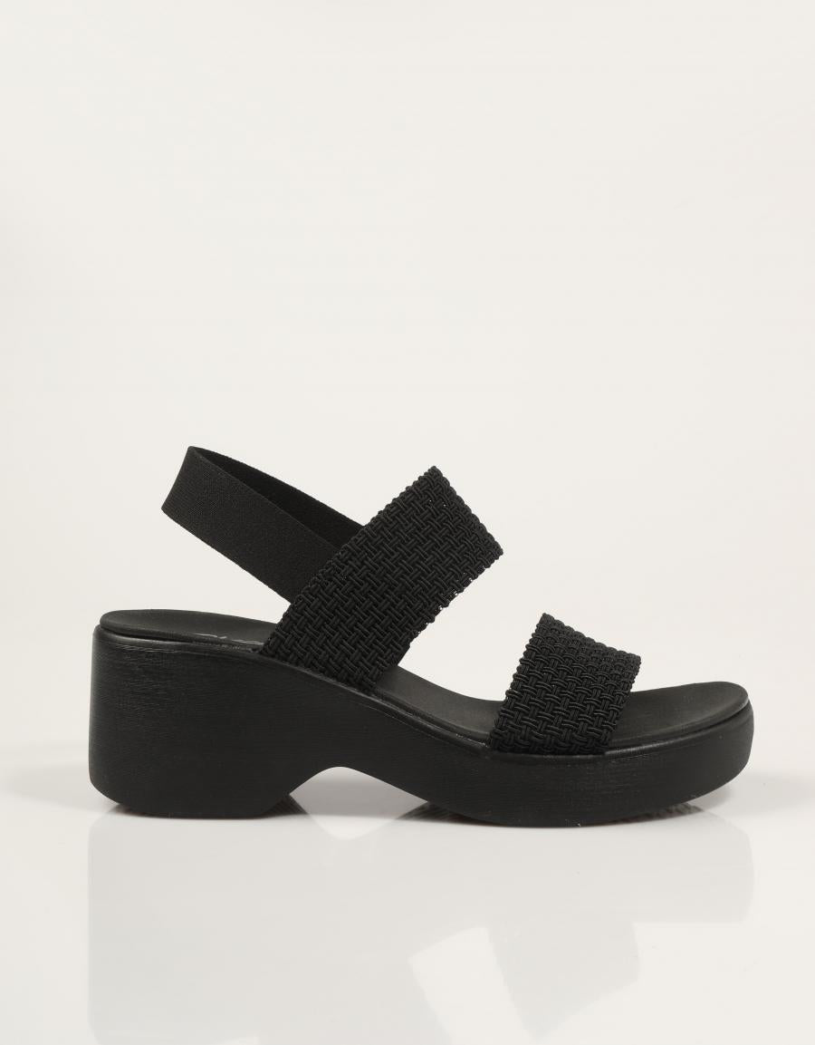 SANDALIAS SKECHERS CALI DAY en color Negro
