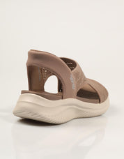 SANDALIAS SKECHERS SLIP INS ULTRA FLEX 3 0 en color Cuero