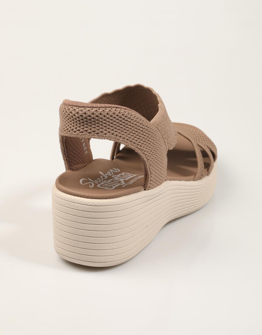 SANDALIAS SKECHERS PARALLEL LITE SUMMER INVITE en color Cuero