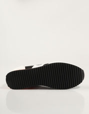 ZAPATILLAS ARMANI EA7 TRAINING CASUAL SPORTY LIFESTYLE en color Blanco