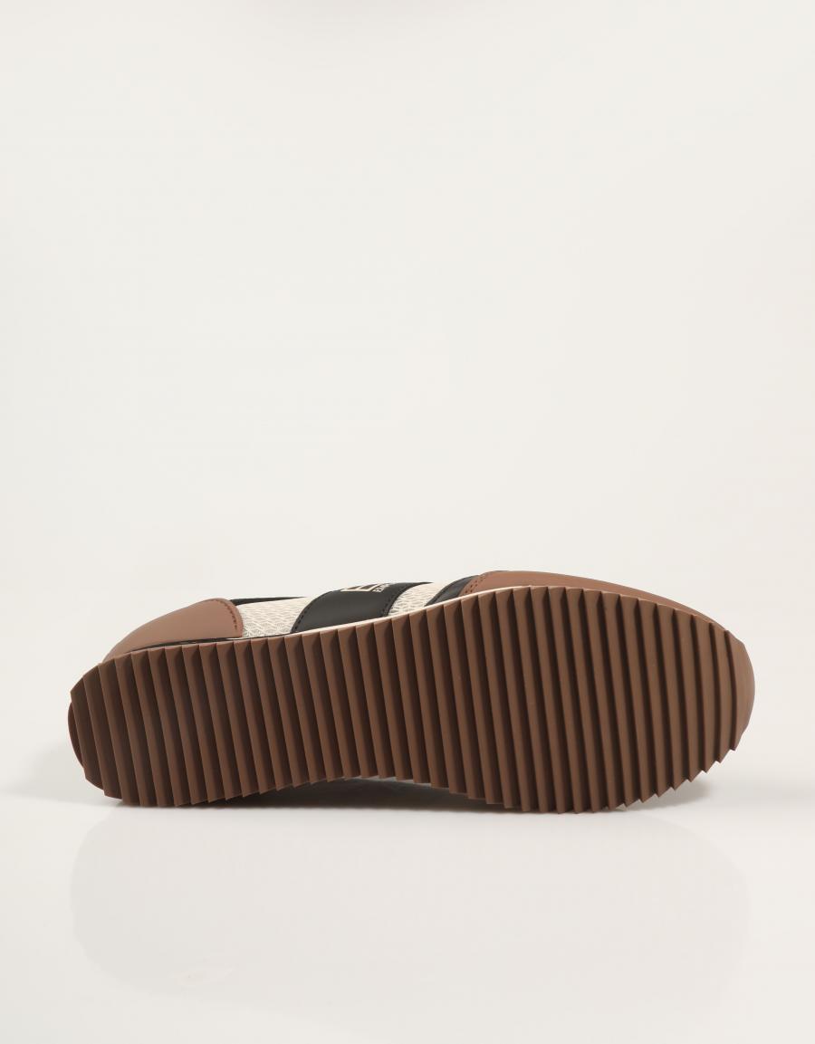 ZAPATILLAS ARMANI EA7 TRAINING CASUAL SPORTY LIFESTYLE en color Beige