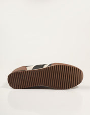 ZAPATILLAS ARMANI EA7 TRAINING CASUAL SPORTY LIFESTYLE en color Beige