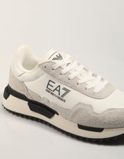 ZAPATILLAS ARMANI EA7 VINTAGE en color Blanco