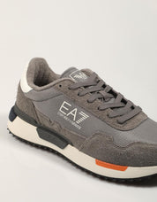 ZAPATILLAS ARMANI EA7 VINTAGE en color Gris