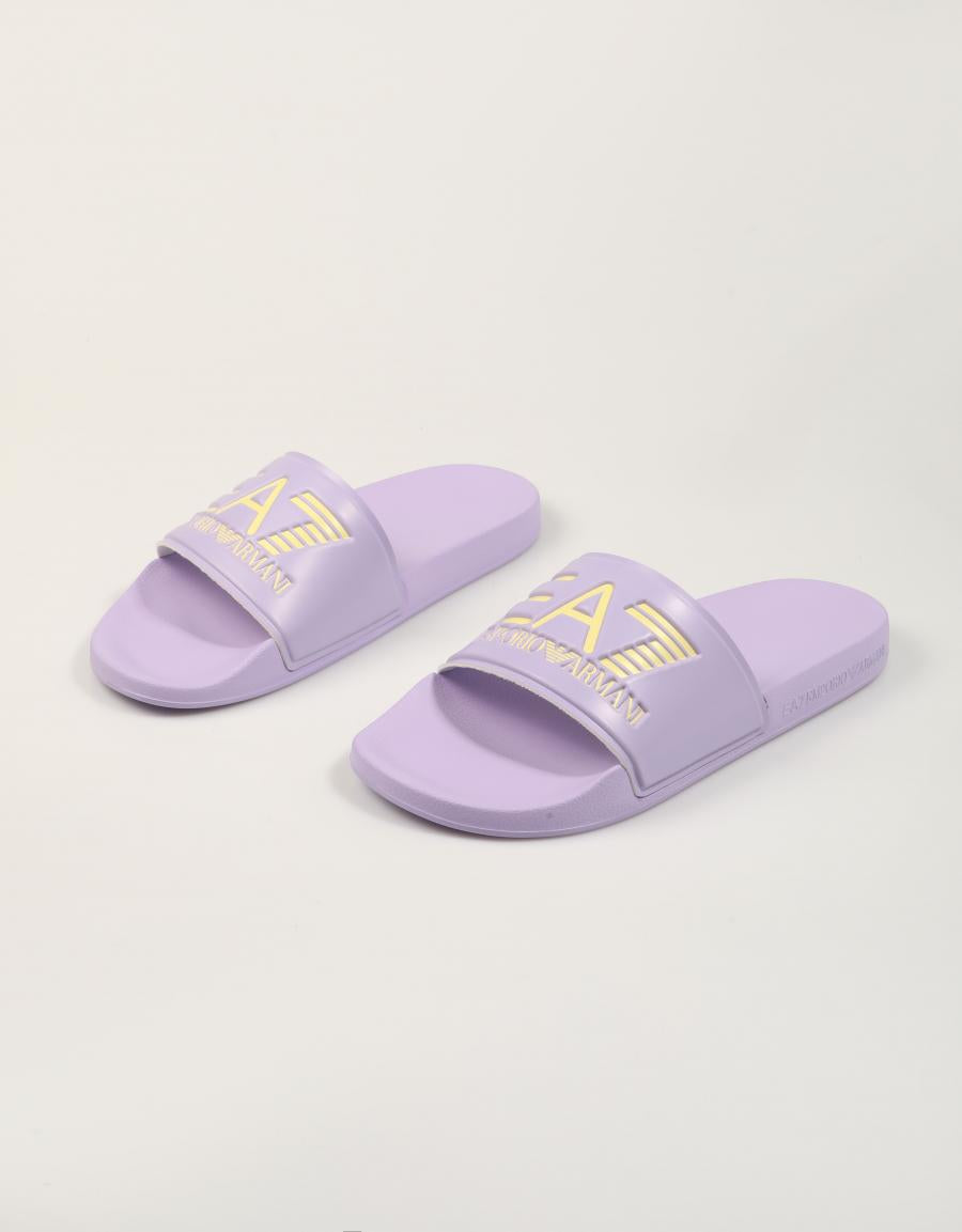 CHANCLAS ARMANI EA7 7X000108 AF15118 en color Morado