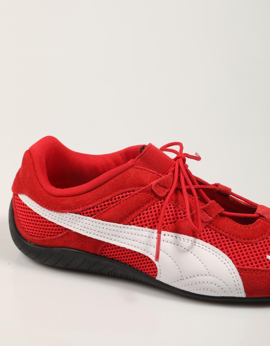 ZAPATILLAS PUMA SPEEDCAT GO WNS en color Rojo