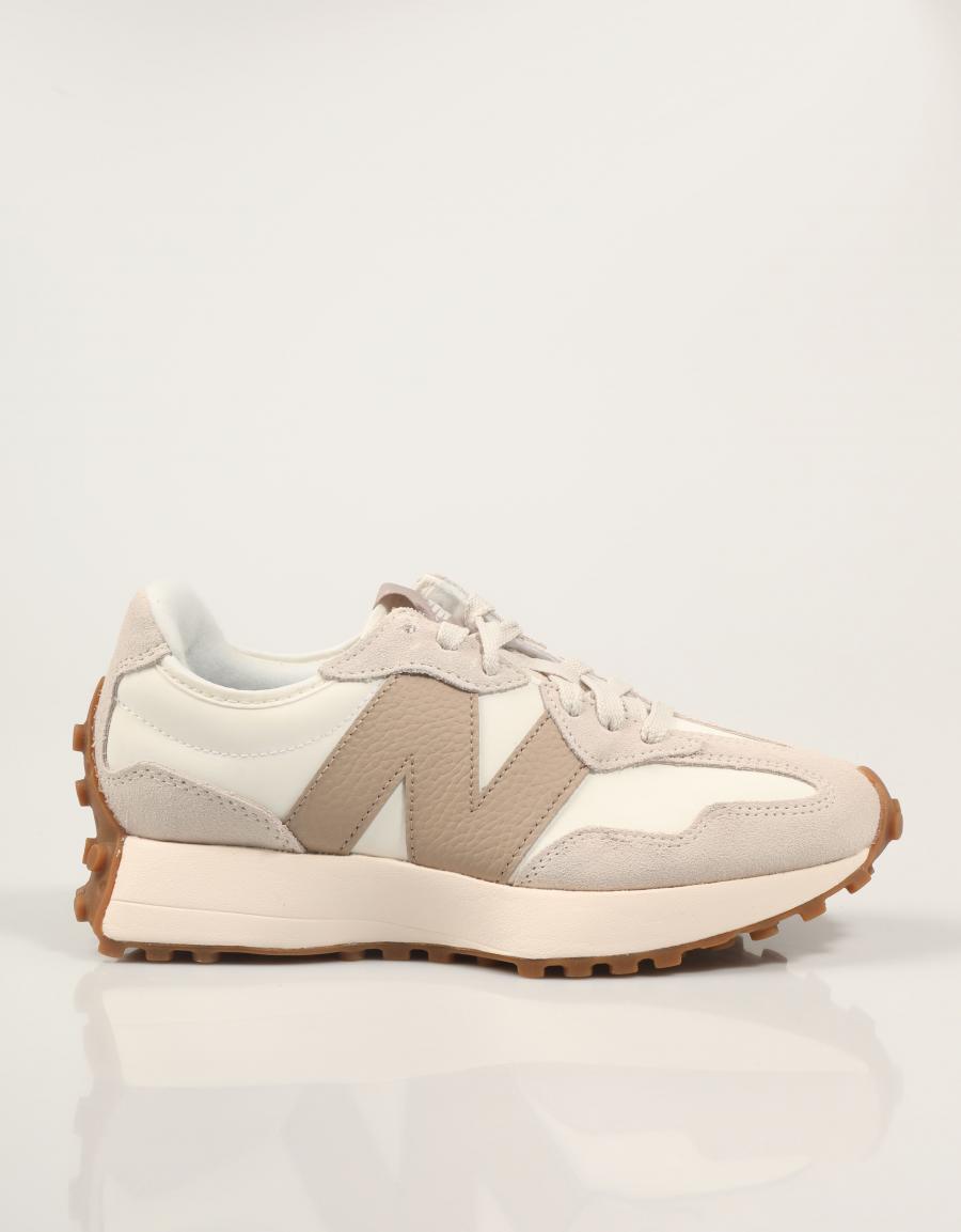 ZAPATILLAS NEW BALANCE U327 en color Beige
