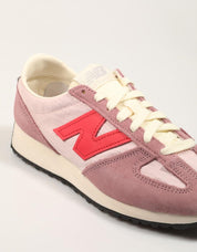 ZAPATILLAS NEW BALANCE U471 en color Rosa