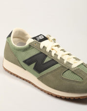 ZAPATILLAS NEW BALANCE U471 en color Kaki