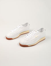 ZAPATILLAS LACOSTE CLUB-LOW 126 9 SFA en color Blanco