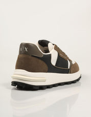 ZAPATILLAS ARMANI EXCHANGE DUSSELDORF en color Kaki