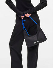 BOLSO KARL LAGERFELD KLG CORD NYLON SHOLDER BAG en color Negro