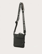 BOLSO KARL LAGERFELD KLG NYLON SMALL CROSSBODY en color Negro