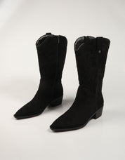 BOTAS XTI 144308 en color Negro