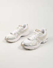ZAPATILLAS ASICS GT 2160 en color Blanco