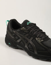 ZAPATILLAS ASICS GEL VENTURE en color Negro