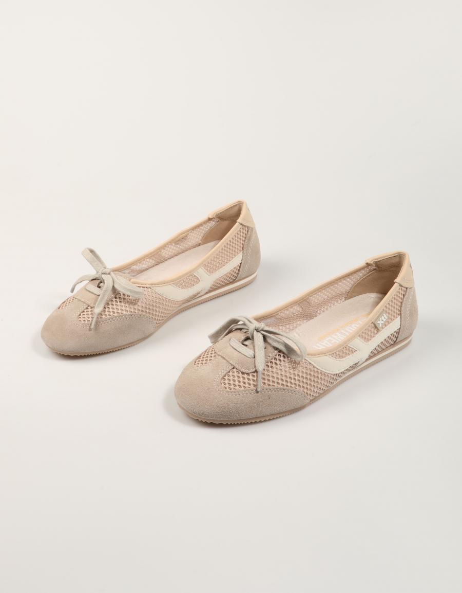 ZAPATILLAS XTI  en color Beige
