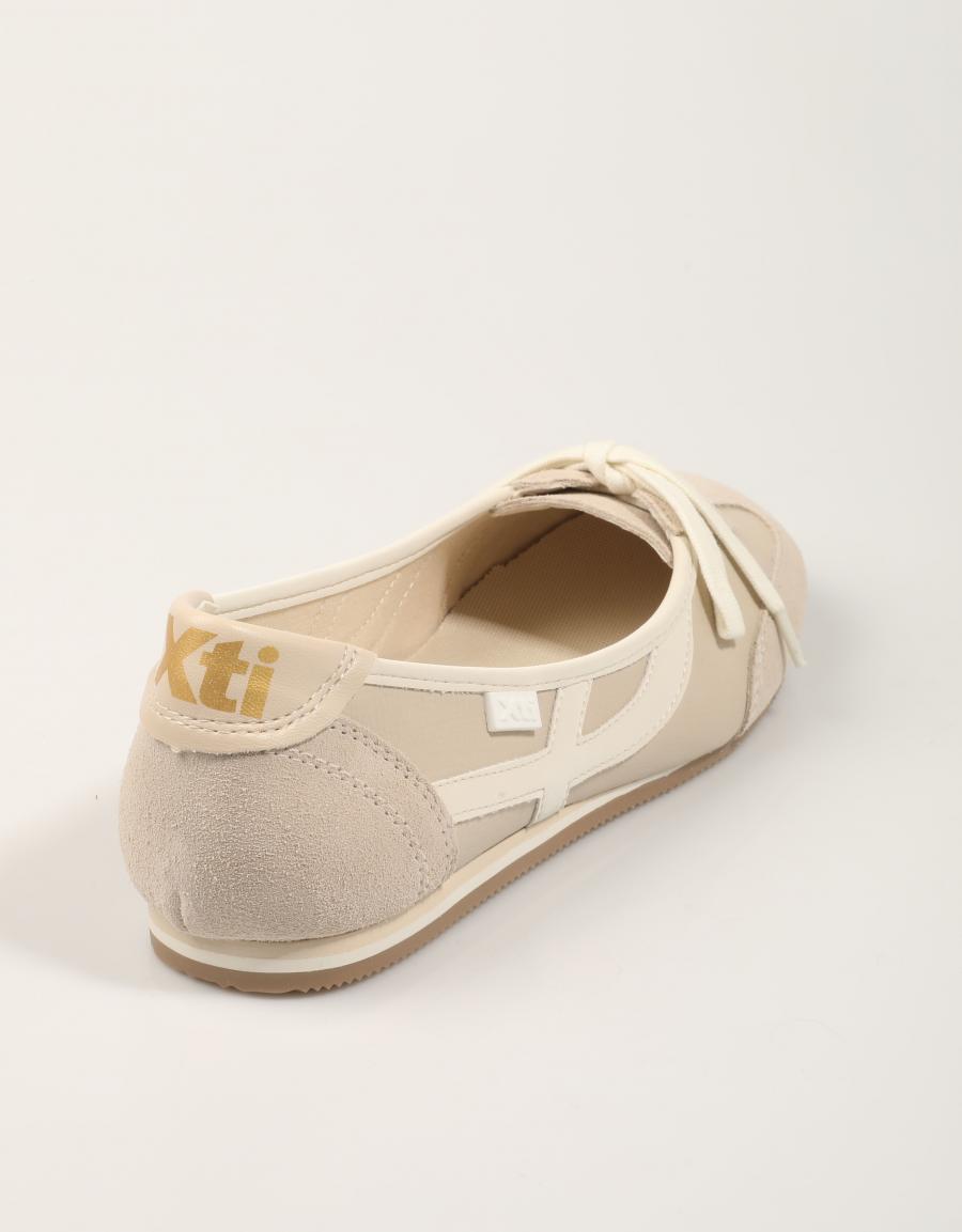 BAILARINAS XTI  en color Beige