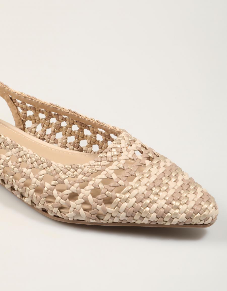 SANDALIAS XTI SLIM BACK BEIGE 1453000 en color Beige