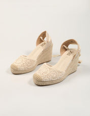 ESPARDEÑAS XTI CUÑA TEX BEIGE en color Beige