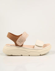 SANDALIAS XTI SANDALIA C BEIGE en color Beige