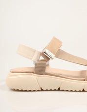 SANDALIAS XTI SANDALIA C BEIGE en color Beige