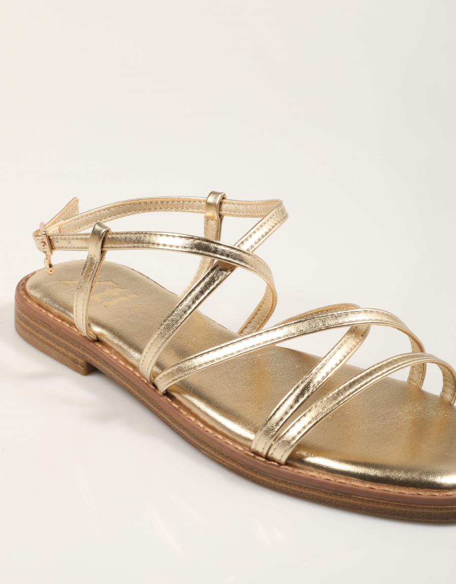 SANDALIAS XTI SANDALIA TIRAS ORO en color Oro