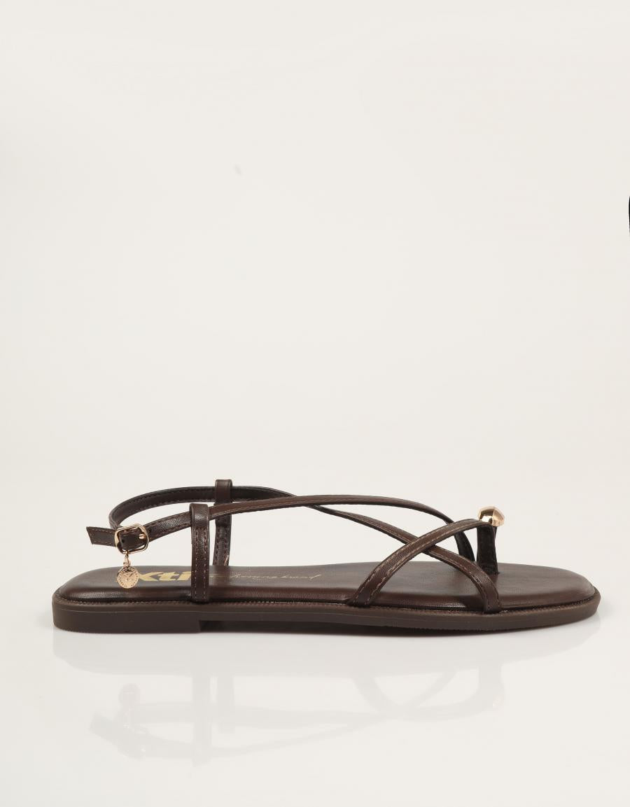 SANDALIAS XTI SANDALIA DEDO BROWN en color Marron