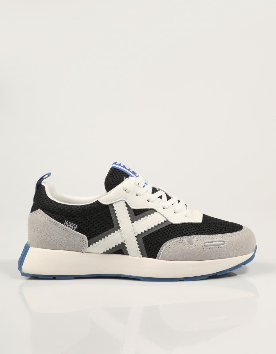 ZAPATILLAS MUNICH XEMINE en color Negro