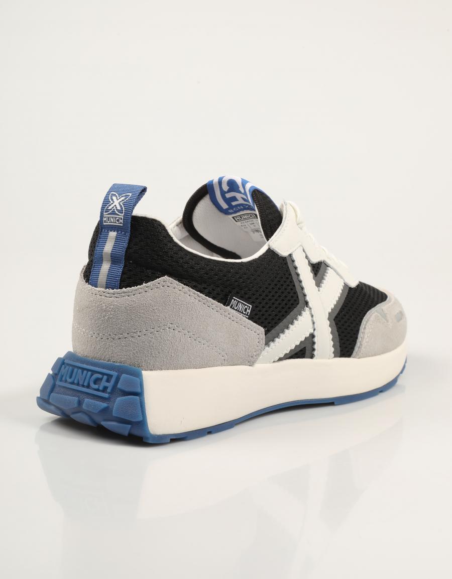 ZAPATILLAS MUNICH XEMINE en color Negro