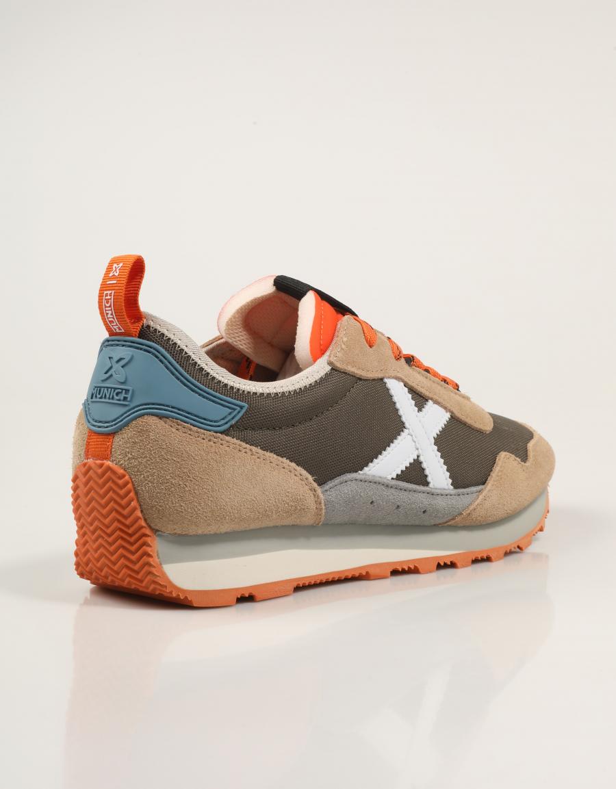 ZAPATILLAS MUNICH UM en color Kaki