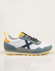 ZAPATILLAS MUNICH UM en color Blanco