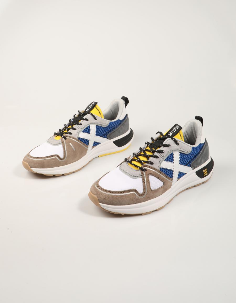 ZAPATILLAS MUNICH FUTURA en color Multicolor