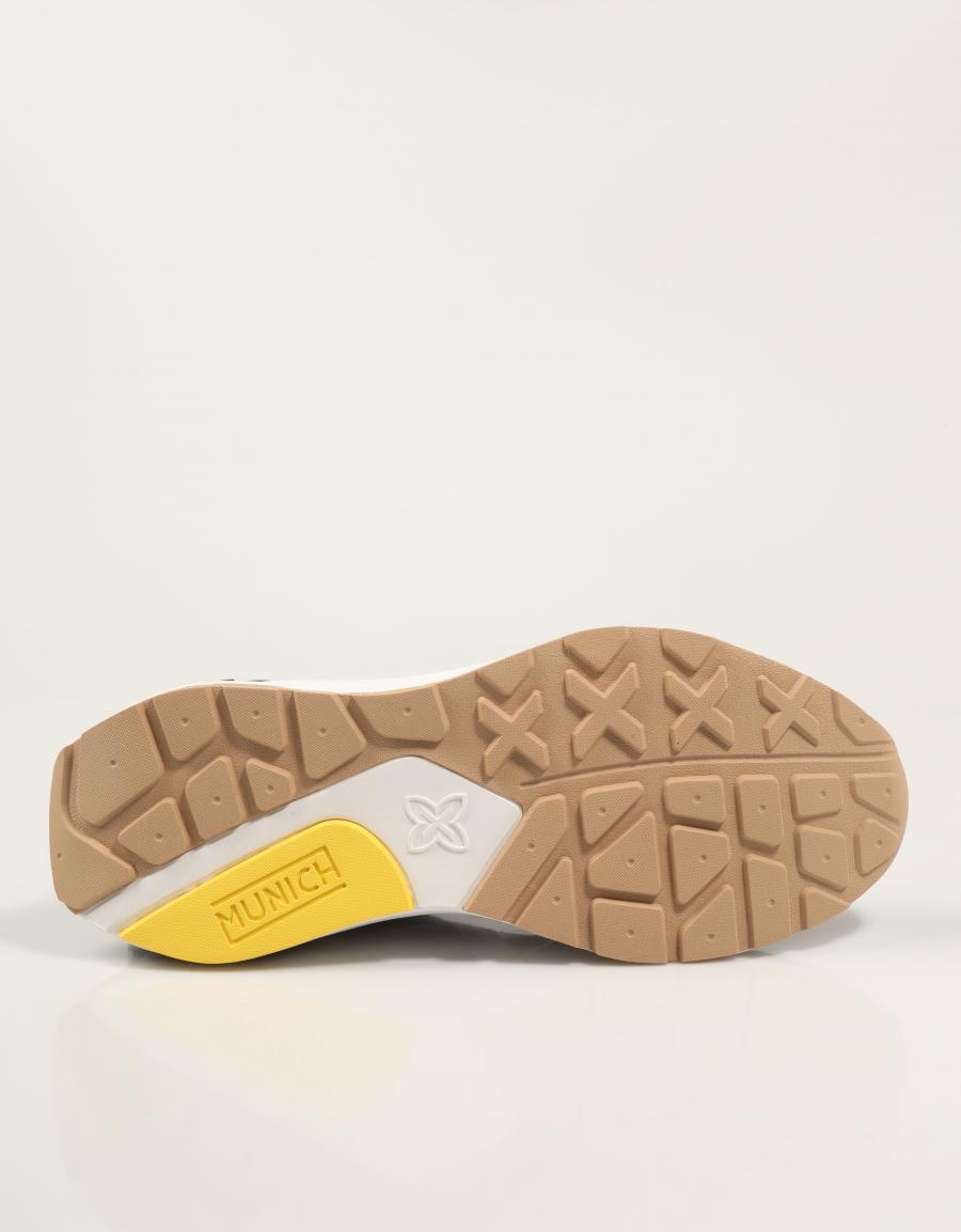 ZAPATILLAS MUNICH FUTURA en color Multicolor