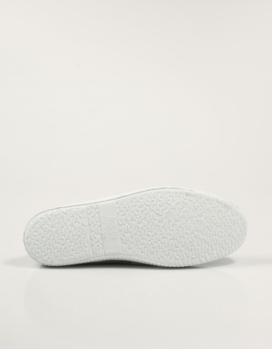 ZAPATILLAS VICTORIA 106623 INGLESA en color Verde