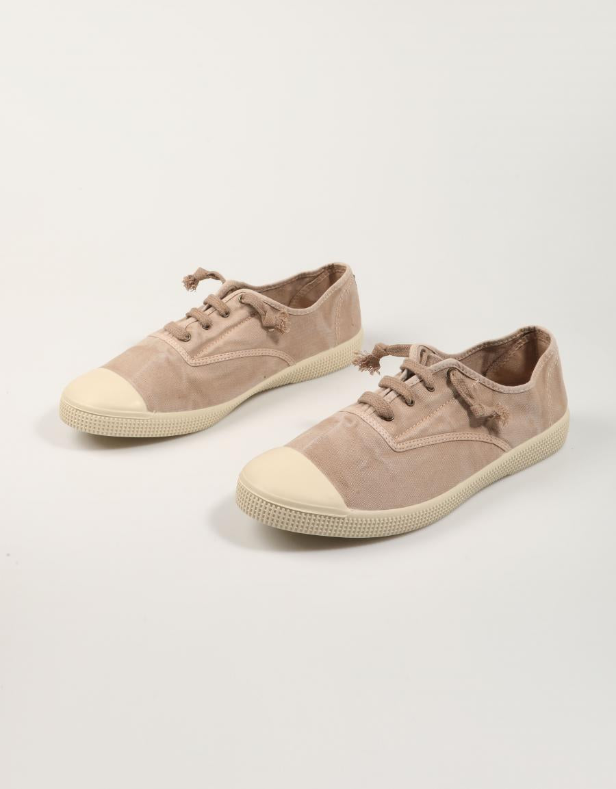 ZAPATILLAS VICTORIA  en color Beige