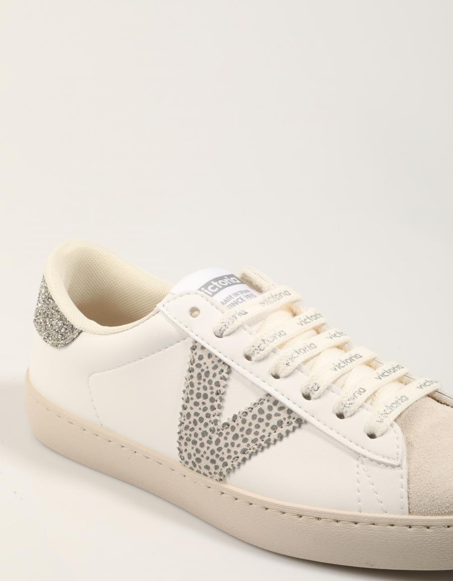 ZAPATILLAS VICTORIA 1126238 en color Blanco