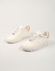 ZAPATILLAS CARMELA  en color Blanco