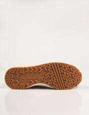 ZAPATILLAS CONVERSE OMEGA TRAINER SE en color Beige